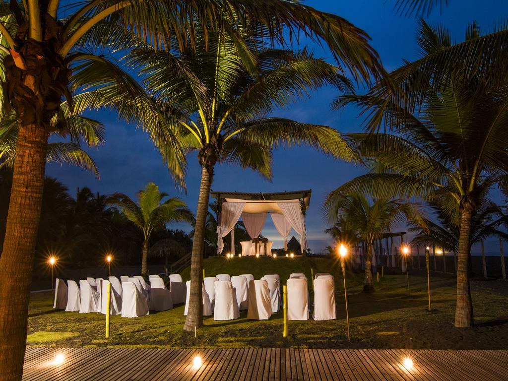 Hotel Soleil Pacifico Chulamar Buitenkant foto