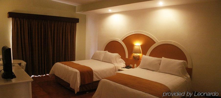 Hotel Soleil Pacifico Chulamar Buitenkant foto