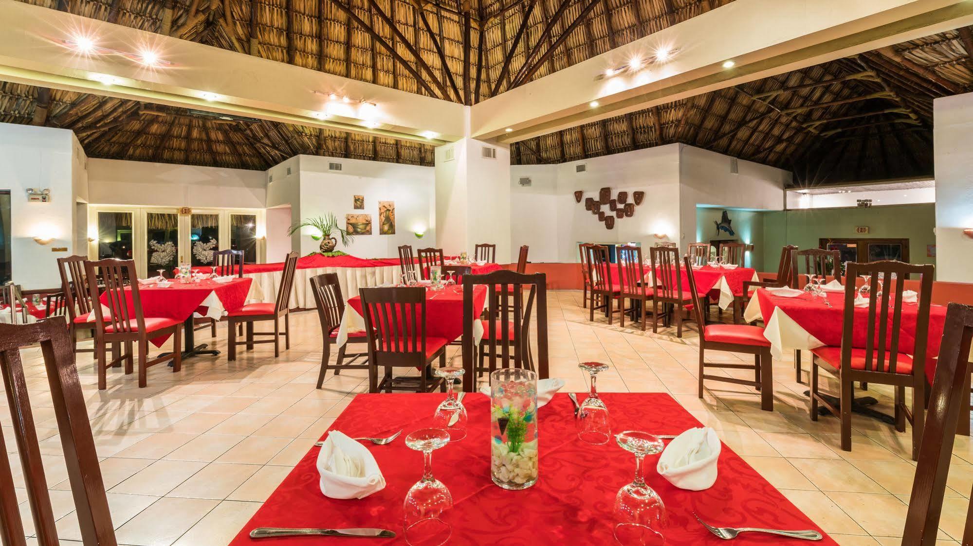 Hotel Soleil Pacifico Chulamar Buitenkant foto